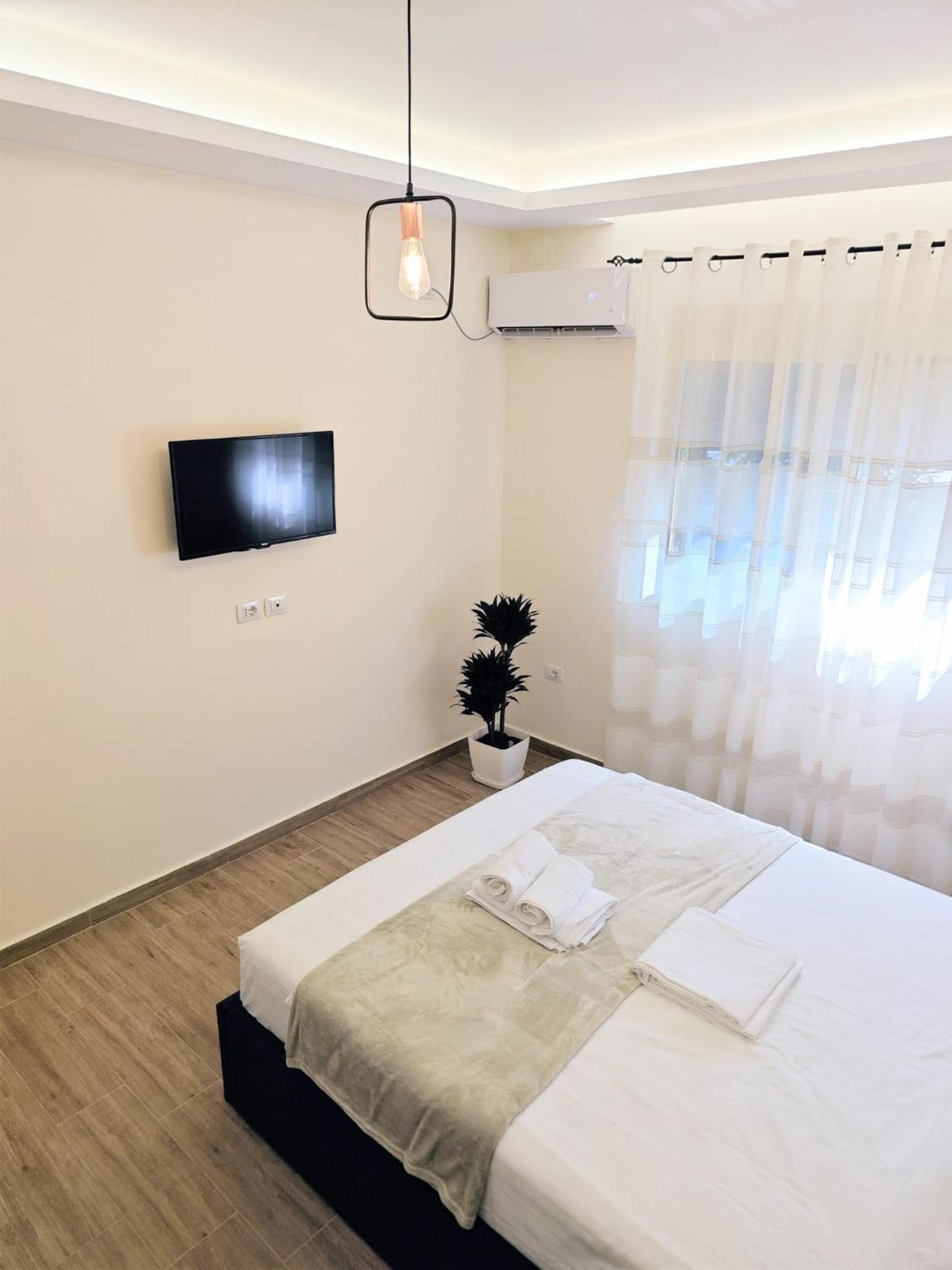New Apartment Close To Sea And Downtown Avlonya Dış mekan fotoğraf